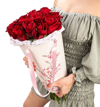 ursa kırmızı gül sipariş
